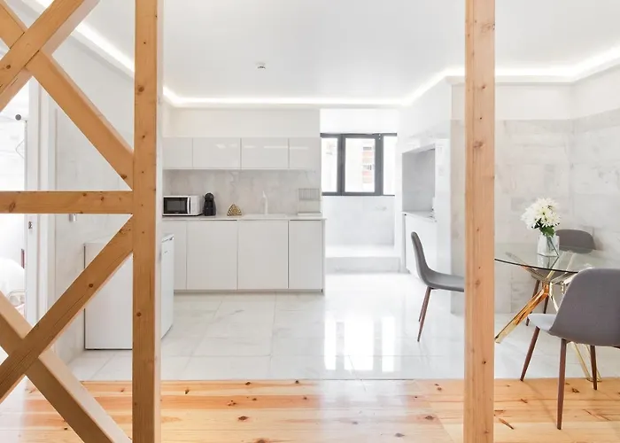 With Private Bathroom -alcantara