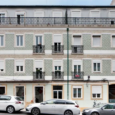 With Private Bathroom -alcantara Lissabon